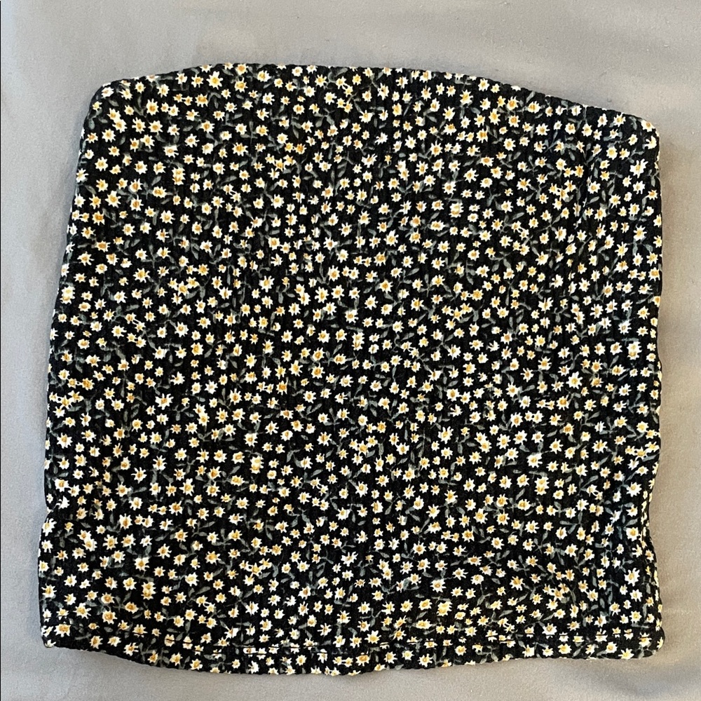 American Eagle Floral Black and White Women's Tube Top
